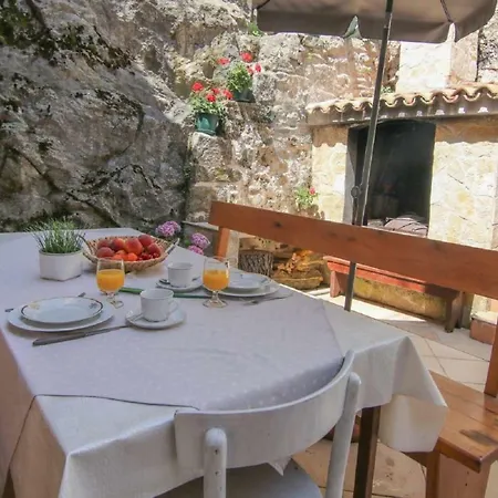 Lufra Apartment Skradin