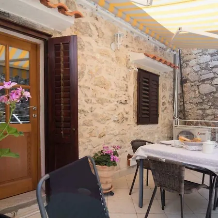 Lufra Apartment