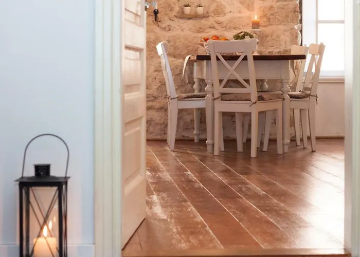 Lufra Apartamento Skradin